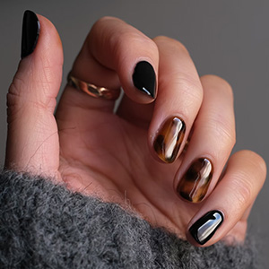 Soft Glow Nail Studio Inc gallery